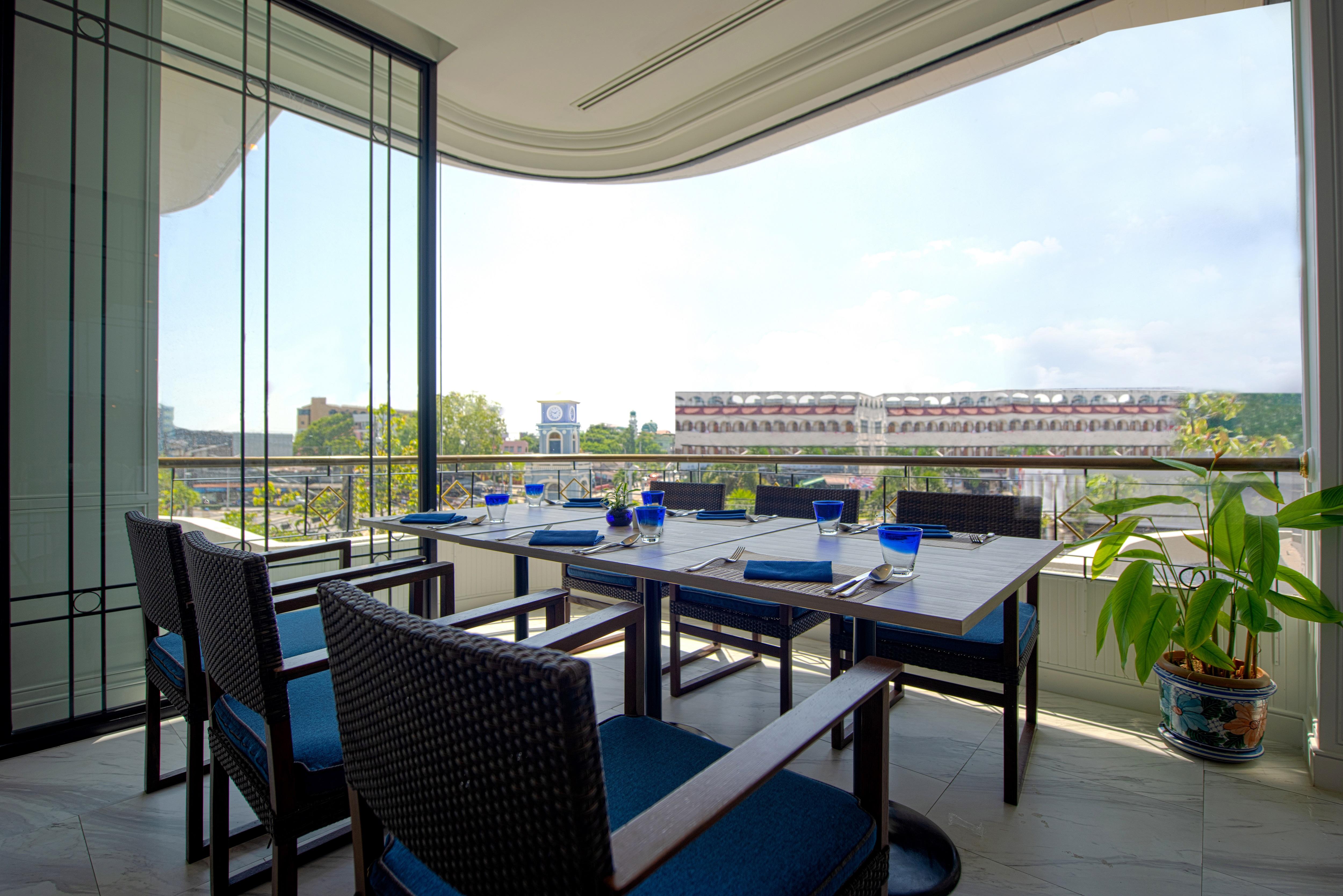 Courtyard By Marriott Phuket Town Hotell Eksteriør bilde