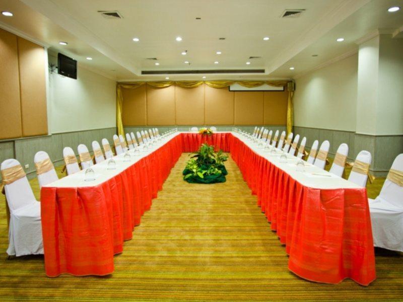 Courtyard By Marriott Phuket Town Hotell Eksteriør bilde